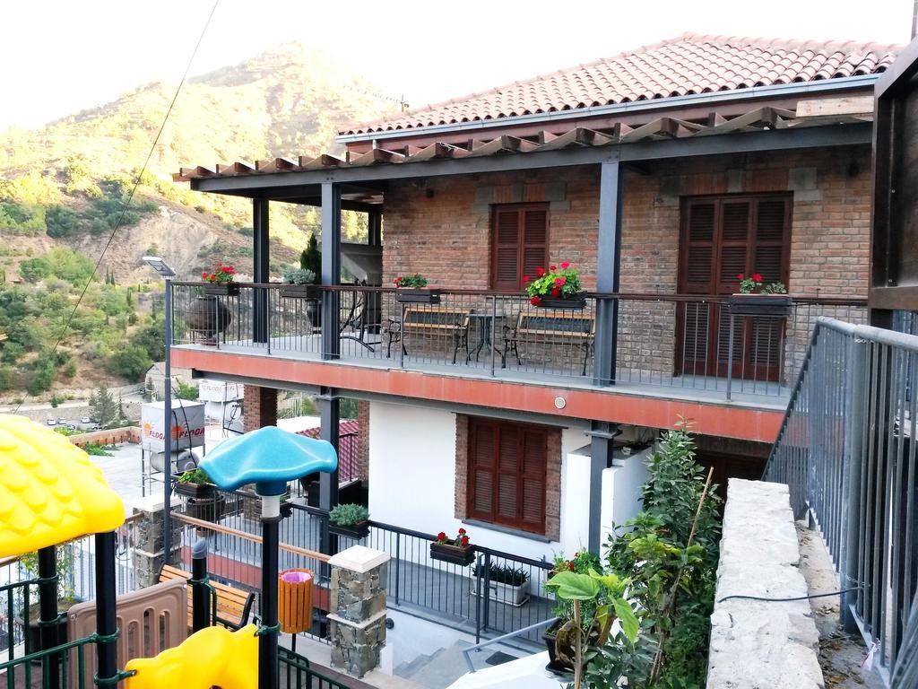 Hostal Archontiko I Misirlou Kalopanagiotis Exterior foto