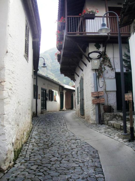 Hostal Archontiko I Misirlou Kalopanagiotis Exterior foto